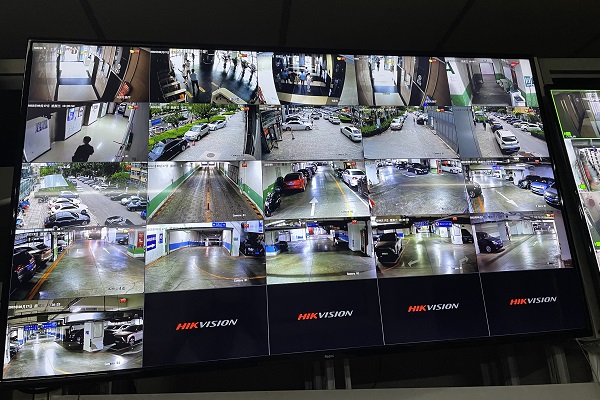 北京洛克时代中心停车场海康威视监控系统安装工程